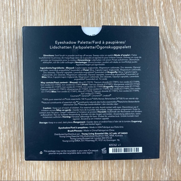 SAVVY MINERALS BY YOUNG LIVING EYESHADOW PALETTE - Picture 3 of 3